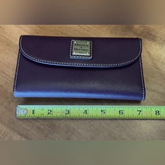 Dooney & Bourke Saffiano Purple Wallet - Like New - Picture 6 of 6